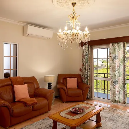 Paradise House Calheta (Madeira)