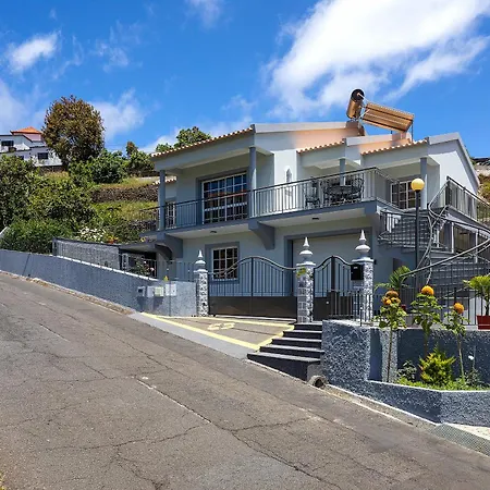 Paradise House Hébergement de vacances Calheta (Madeira)