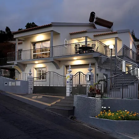 Paradise House Hébergement de vacances Calheta (Madeira)